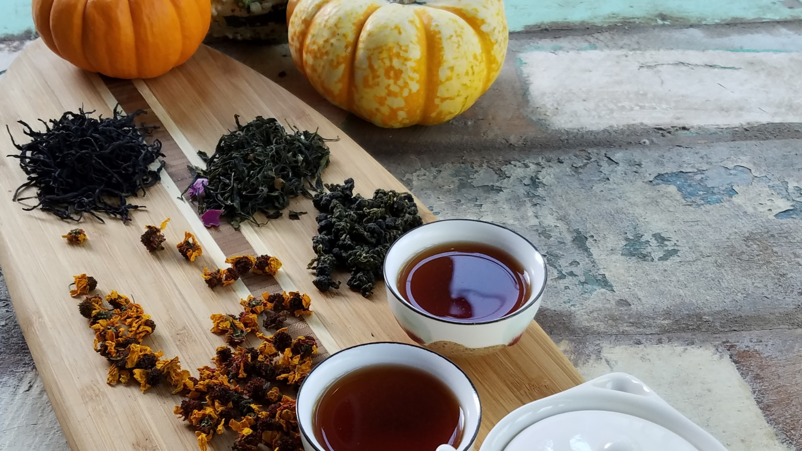 Hồng trà và trà đen không chỉ là thức uống, mà là hành trình khám phá hương vị